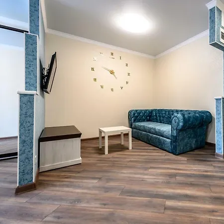 Genuezskaya 3a Flat 246 *